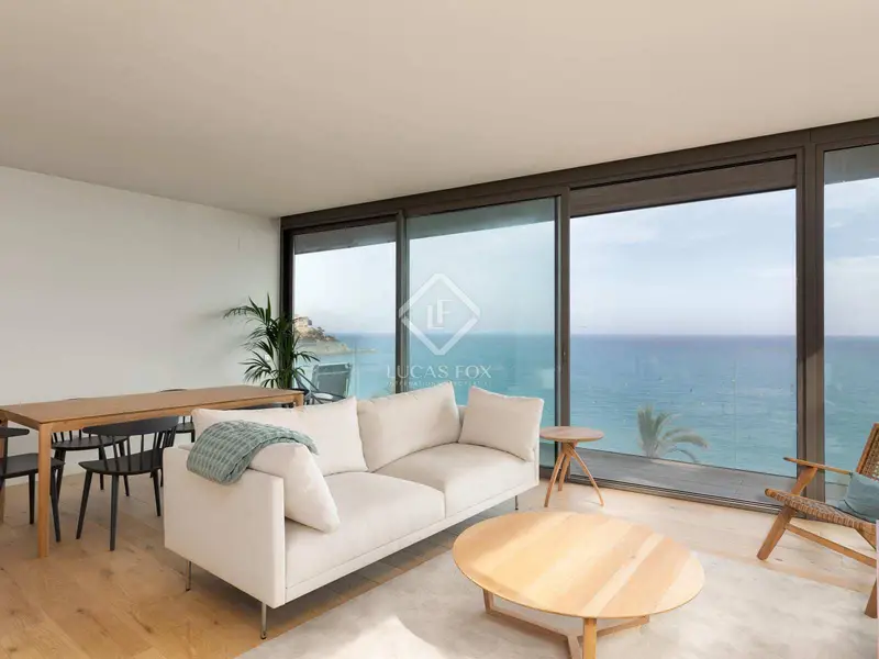 Apartamento en venta Lloret de Mar: Lujo en primera línea de playa