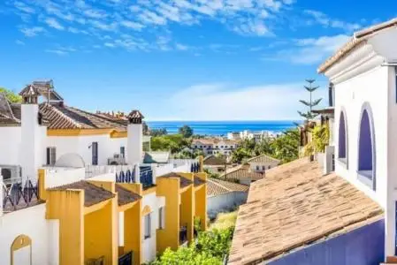 Casa en San Pedro Alcántara 217m2 4 Dormitorios Ideal Familias