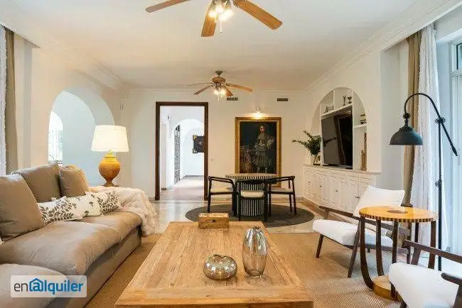 Villa de Lujo en Sotogrande Alto con Piscina y Zona de Golf