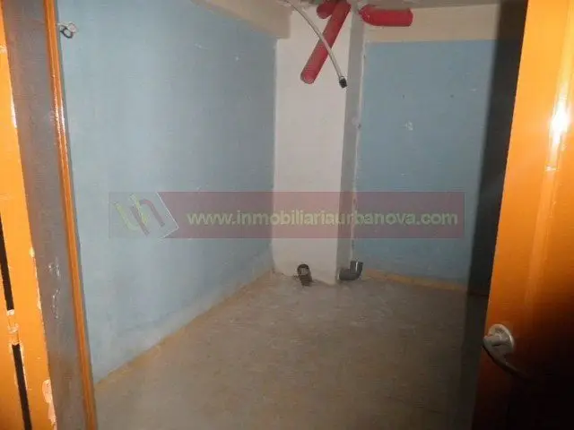 Venta Local Comercial Casco Antiguo Logroño 130m2 Patio 70m2