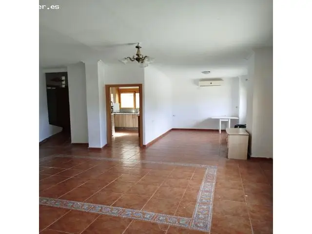 Chalet en Xativa con Piscina Compartida
