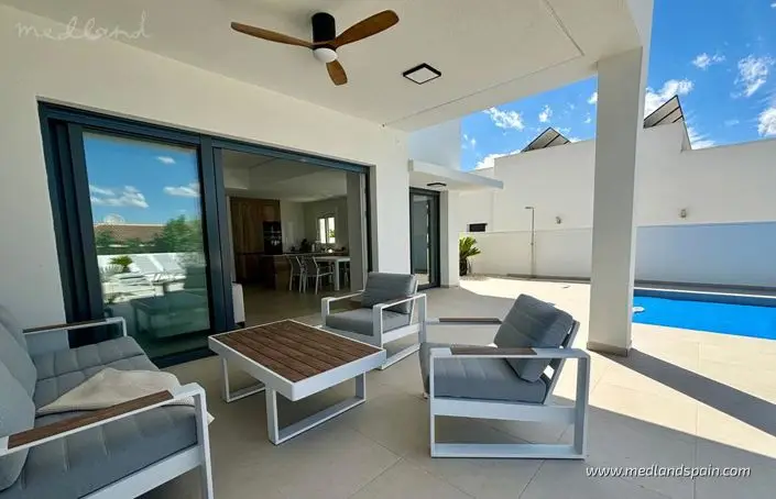 Villa 3 Dormitorios Benijofar Moderna Piscina Privada