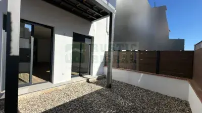 Casa en Alquiler Obra Nueva La Bisbal Emporda