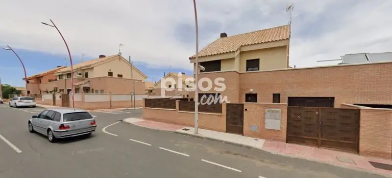 Casa en venta en Calle Castilla La Mancha