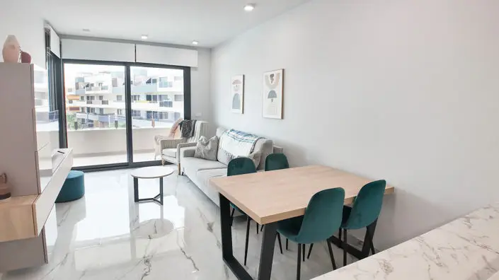 Apartamento de Lujo en Playa Flamenca 2 Dormitorios