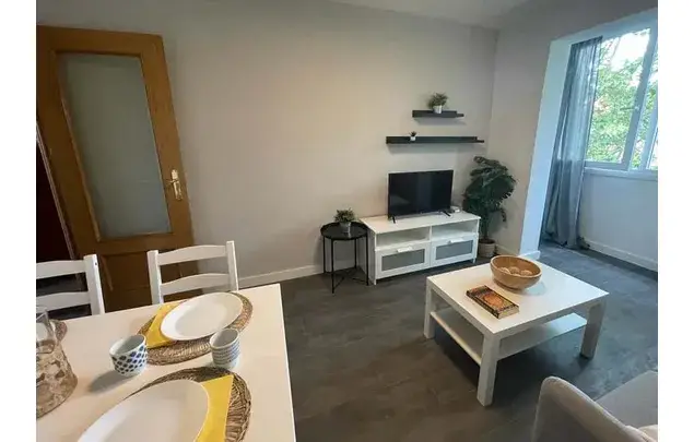 Apartamento 4 Dormitorios 64m2 Madrid Alquiler Temporada Media Larga