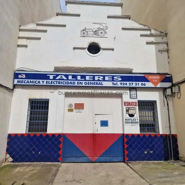 Nave Industrial en Venta en Badajoz San Fernando