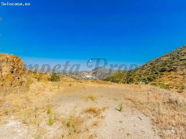 Apartamento y Finca en Venta en Arenas