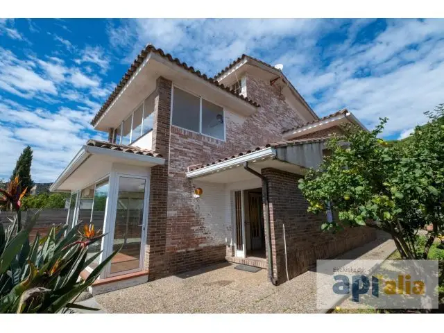 Casa en Vilassar de Dalt con Jardin Piscina y Vistas al Mar