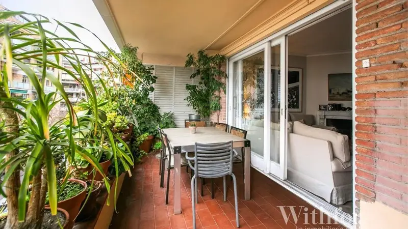 Vivienda 228m2 Finca Mitjans Barcelona Reforma