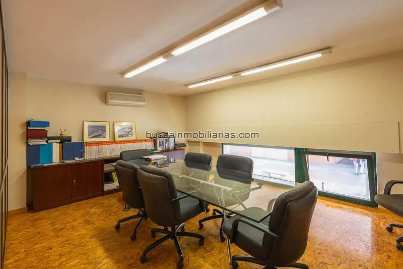 Oficina en Venta Burjassot 200m2 Equipada Cerca Universidad