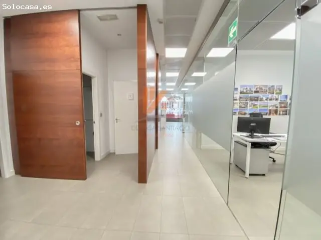 Local Comercial en Venta en Santa Marta Santiago de Compostela