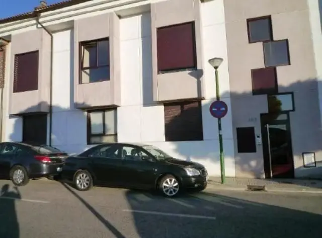 Garaje en Venta en Burgos Calle La Trilla