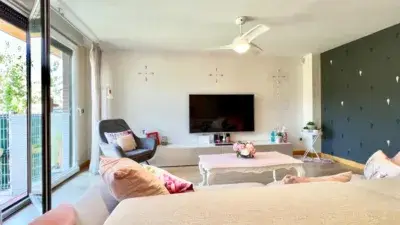 Casa adosada en venta en Entrena