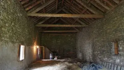 Casa de piedra para reformar en Linas de Broto