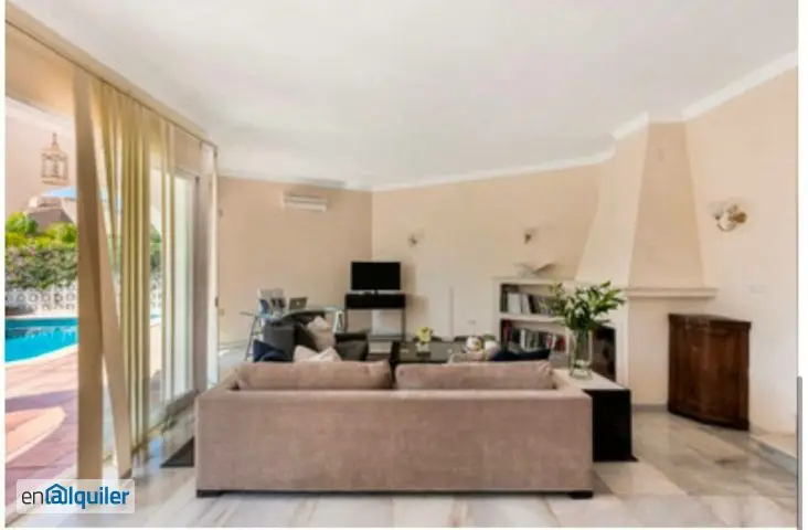 Chalet Independiente Los Monteros Marbella Piscina Privada