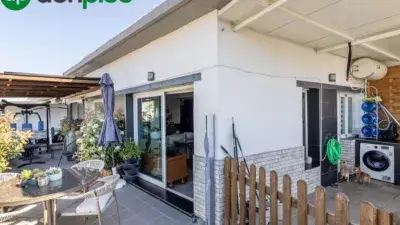 Atico en Albolote con Terraza de 50m2 y Vistas Despejadas