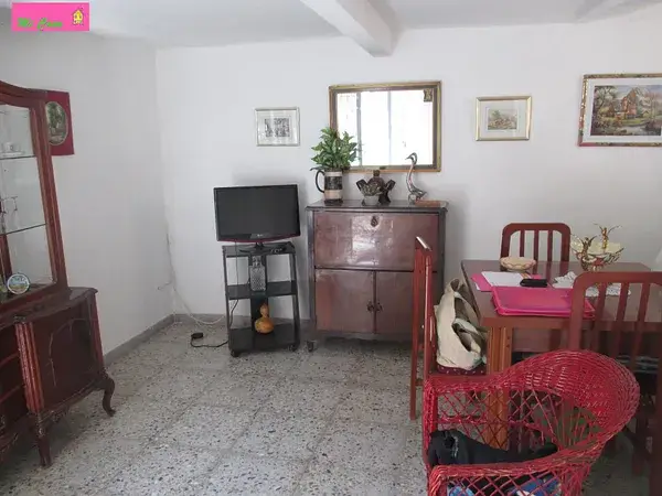 Casa en Ateca con Garaje y Todos los Servicios
