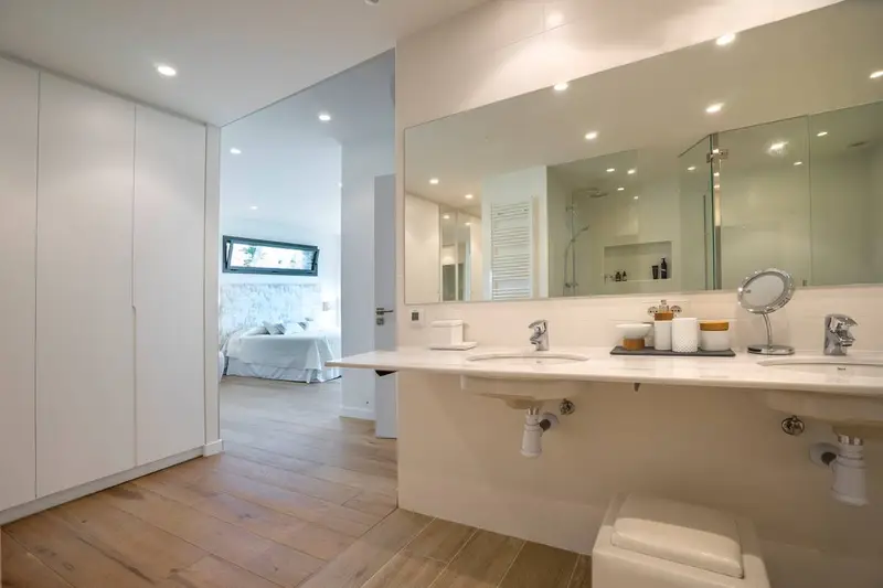 Casa en Venta Calonge con Vistas al Mar y Campo de Tenis