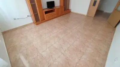 Piso en venta en Calle de Luis Chamizo