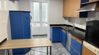 Alquiler Piso Pamplona 4 Dormitorios 2 Baños Reformado
