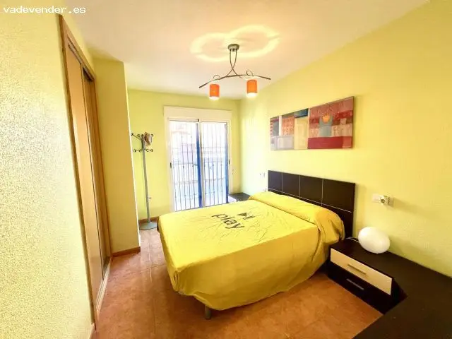 Apartamento con Sótano y Piscina en Puerto de Mazarrón