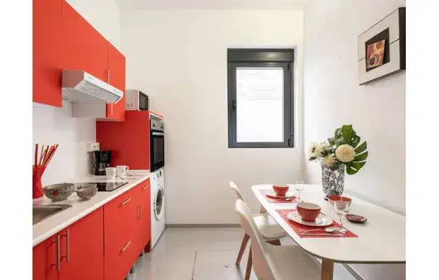 Estudio con Aire Acondicionado en Madrid Ideal para Estudiantes