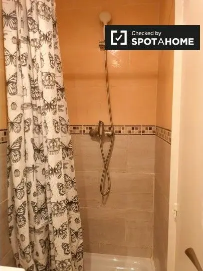 Apartamento 3 dormitorios 1 ba
																		
																		
																		
																		
																		
																		
																		
																		
																		
																		
																		
																		
																		
																		
																		
																		
																		
																		
																		
																		
																		
																		Barcelona Spotahome