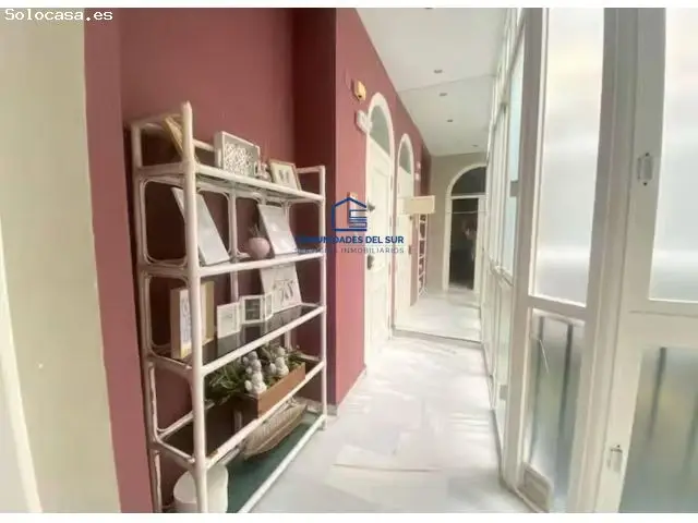Bonito Piso Reformado en Finca Señorial en el Centro de Cádiz