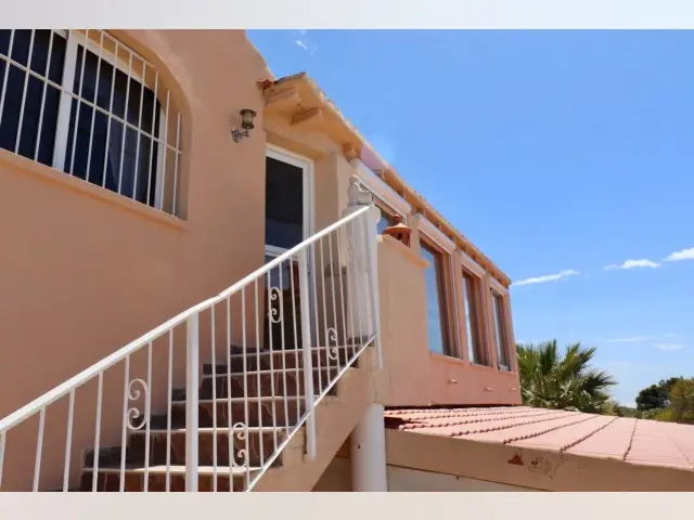Casa de Campo con 7 Dormitorios en Venta