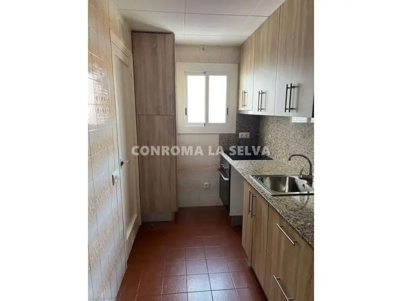 Piso en venta en Blanes Girona 74m2 3 habitaciones