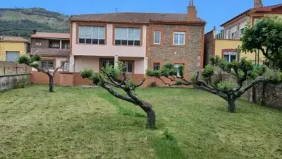 Casa con Doble Vivienda en Llanos de Alba Leon