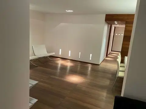 Piso 2 Dormitorios Valladolid 200m2 Reformado Mobiliario Incluido