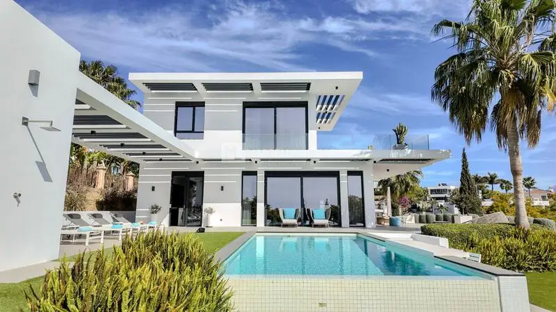 Villa de 4 Dormitorios en Benahavis