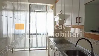 Piso en venta en Sant Ildefons Cornella 3 dormitorios cerca metro
