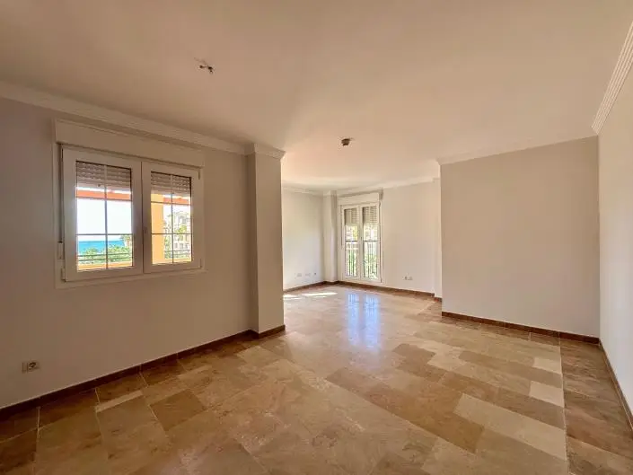 Atico 3 Dormitorios en Venta Isla Canela Cerca Playa