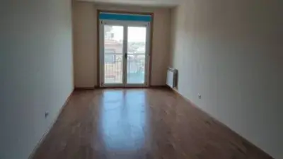 Piso en Venta 3 Dormitorios Calle de la Corredoira