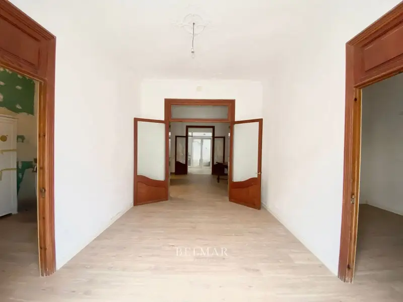 Casa Adosada en Sant Llorenç 250m2 Gran Potencial