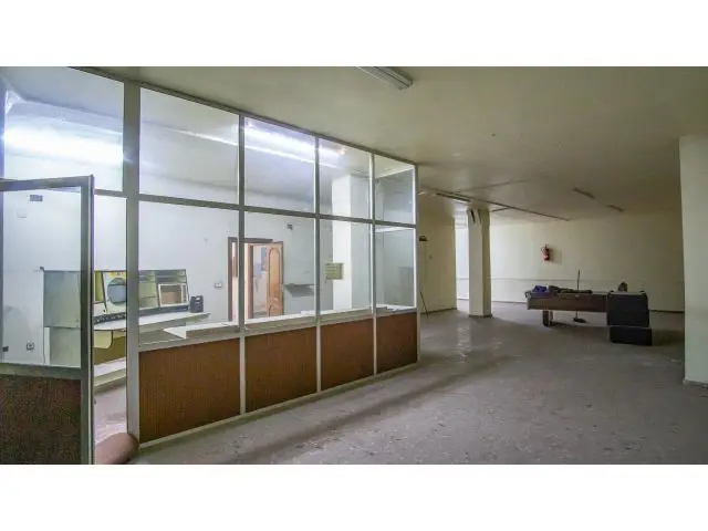 Local Comercial en Elda - Almacén u Oficinas