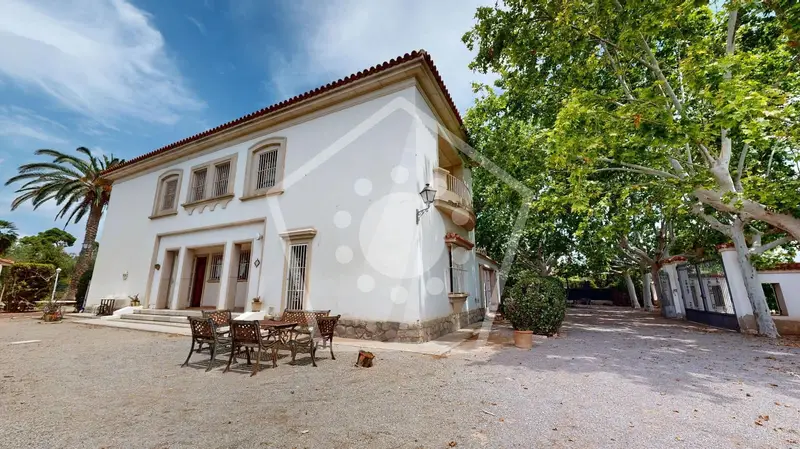 Chalet en venta en Rocafort, Valencia