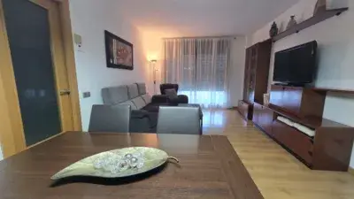 Piso en Alquiler en Plaça Catalunya Manresa 110m2 3 habitaciones