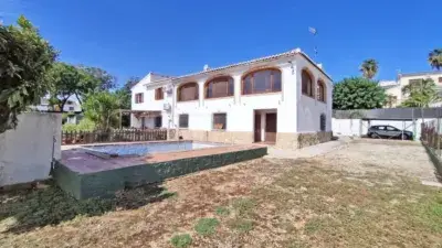 Villa de Lujo en Xabia con 8 Dormitorios y Piscina