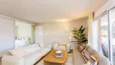 Apartamento en Alquiler La Pineda Cerca del Mar