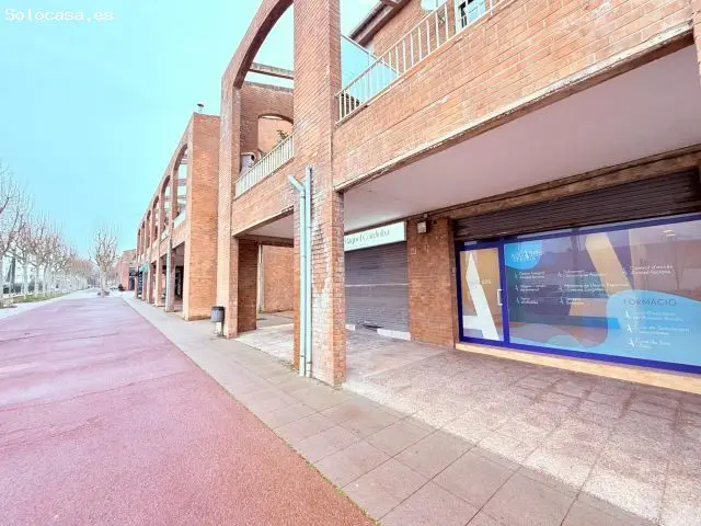 Local Comercial Equipado en Les Comes I Igualada