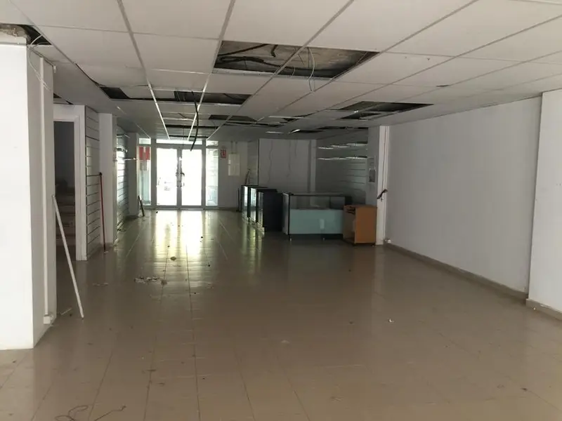 alquiler Local Comercial en La Marina del Prat Vermell, Barcelona (AA20248)- Globaliza