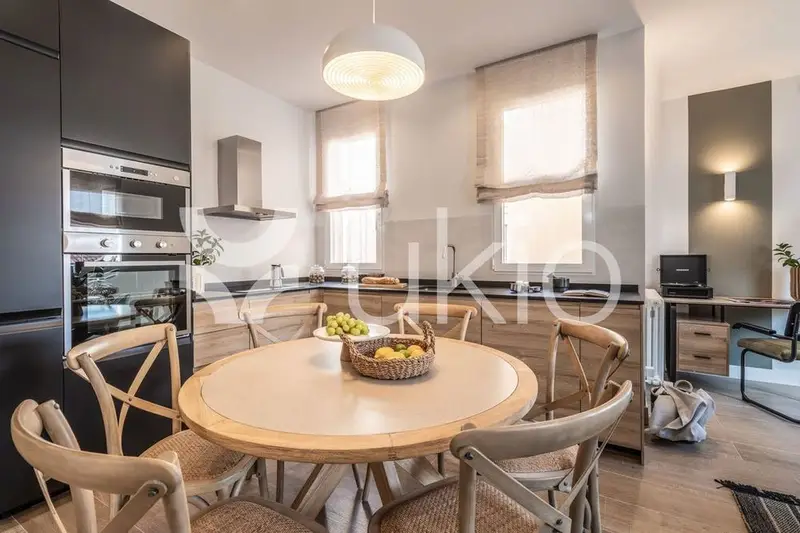 Apartamento Malasaña 3 Dormitorios Terraza Alquiler Mensual