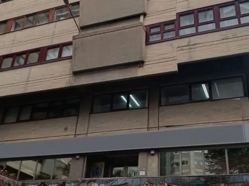 Oficina en Venta en A Coruña 246m2