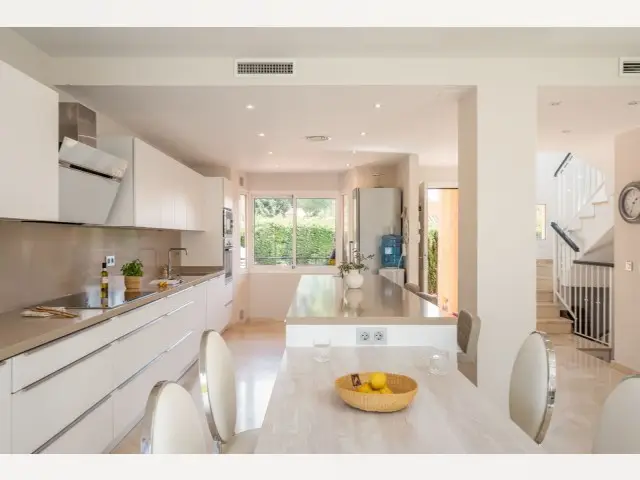 Casa Villa 4 Dormitorios Sierrezuela España