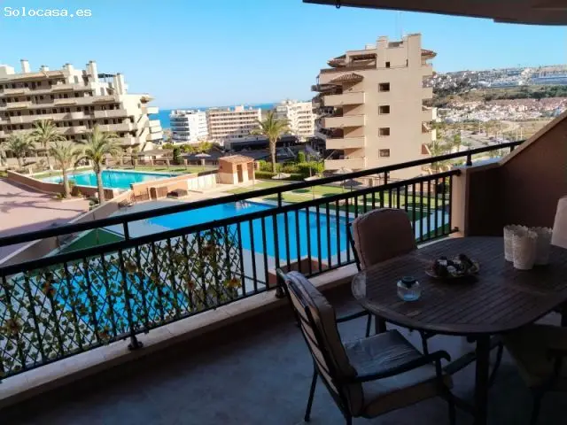 Apartamento en Arenales del Sol con Vistas al Mar