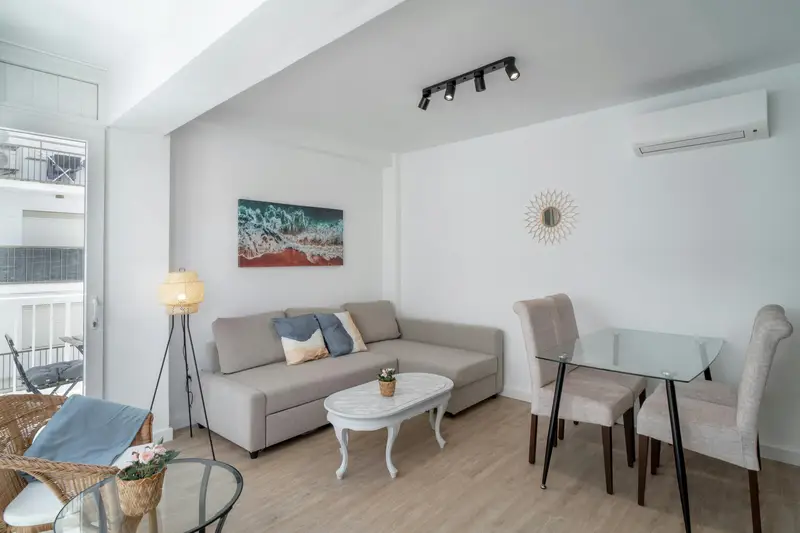 Piso de 2 Dormitorios alquiler Nerja, España